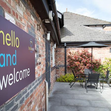 Hello Hotel スウィントン エクステリア 写真