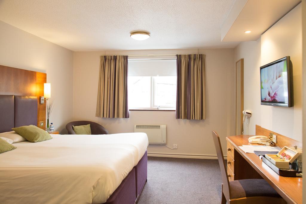 Hello Hotel スウィントン エクステリア 写真