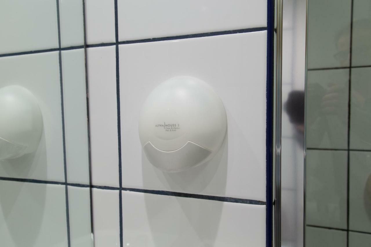 Hello Hotel スウィントン エクステリア 写真